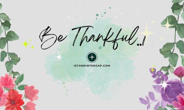 In Everything Give Thanks: A Daily Devotional